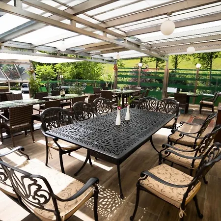 Hotel Klug Zum Ehrensepp 3*