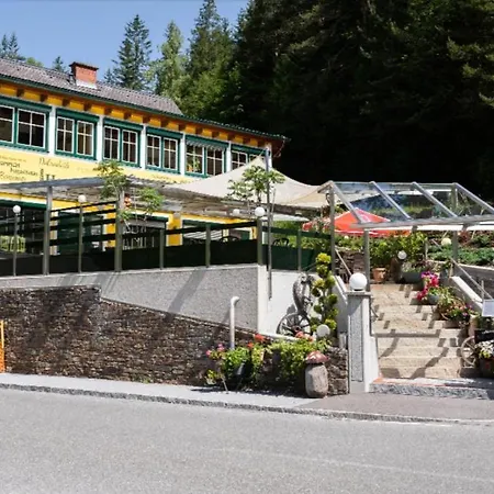 Klug Zum Ehrensepp Szálloda 3*