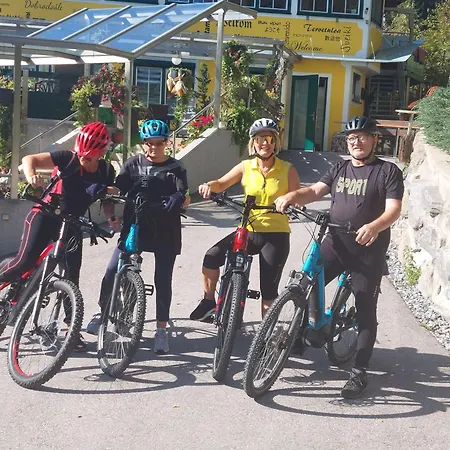 Klug Zum Ehrensepp Modriach