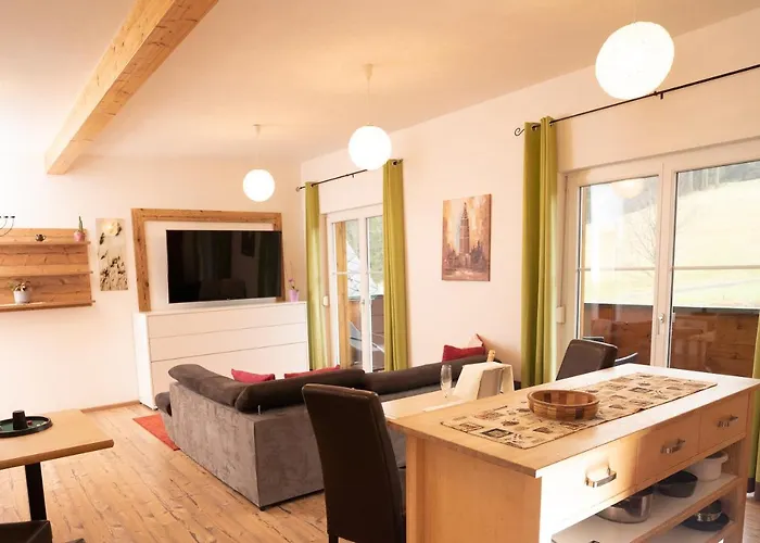 Hotell Klug Zum Ehrensepp Modriach