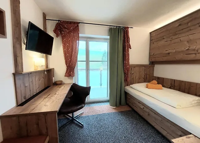 Klug Zum Ehrensepp 3* Modriach