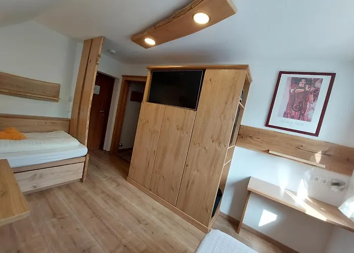 Hotel Klug Zum Ehrensepp 3*