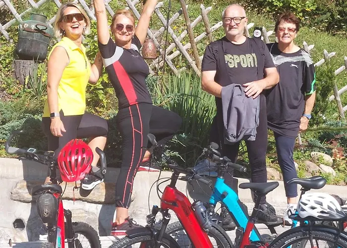 Klug Zum Ehrensepp Hotell